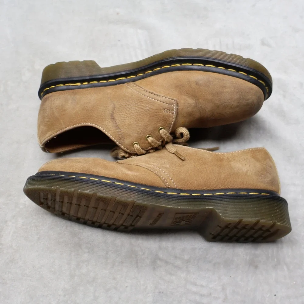 Dr. Martens Unisex 8M 9M Oxford Brown Tumbled Nubuck Leather Classic Lace-Up